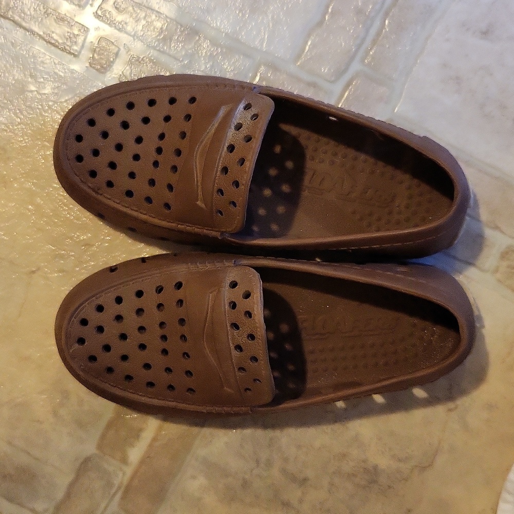 Floafers Slip On Shoes - Boys' Size 11 - Brown